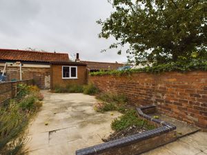 Rear Courtyard- click for photo gallery